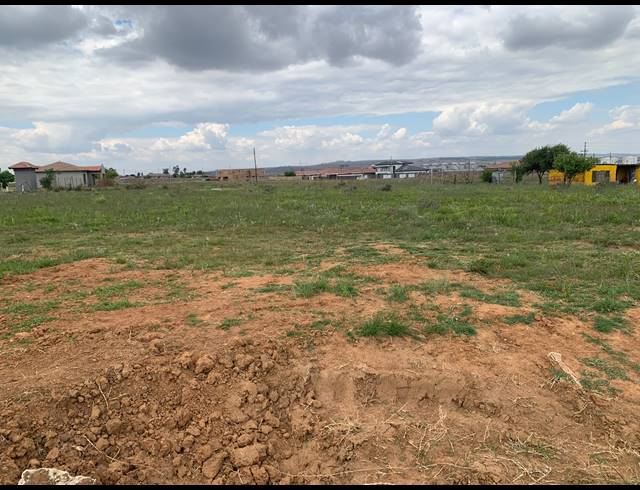 1,471M² VACANT LAND FOR SALE IN KAYDALE
